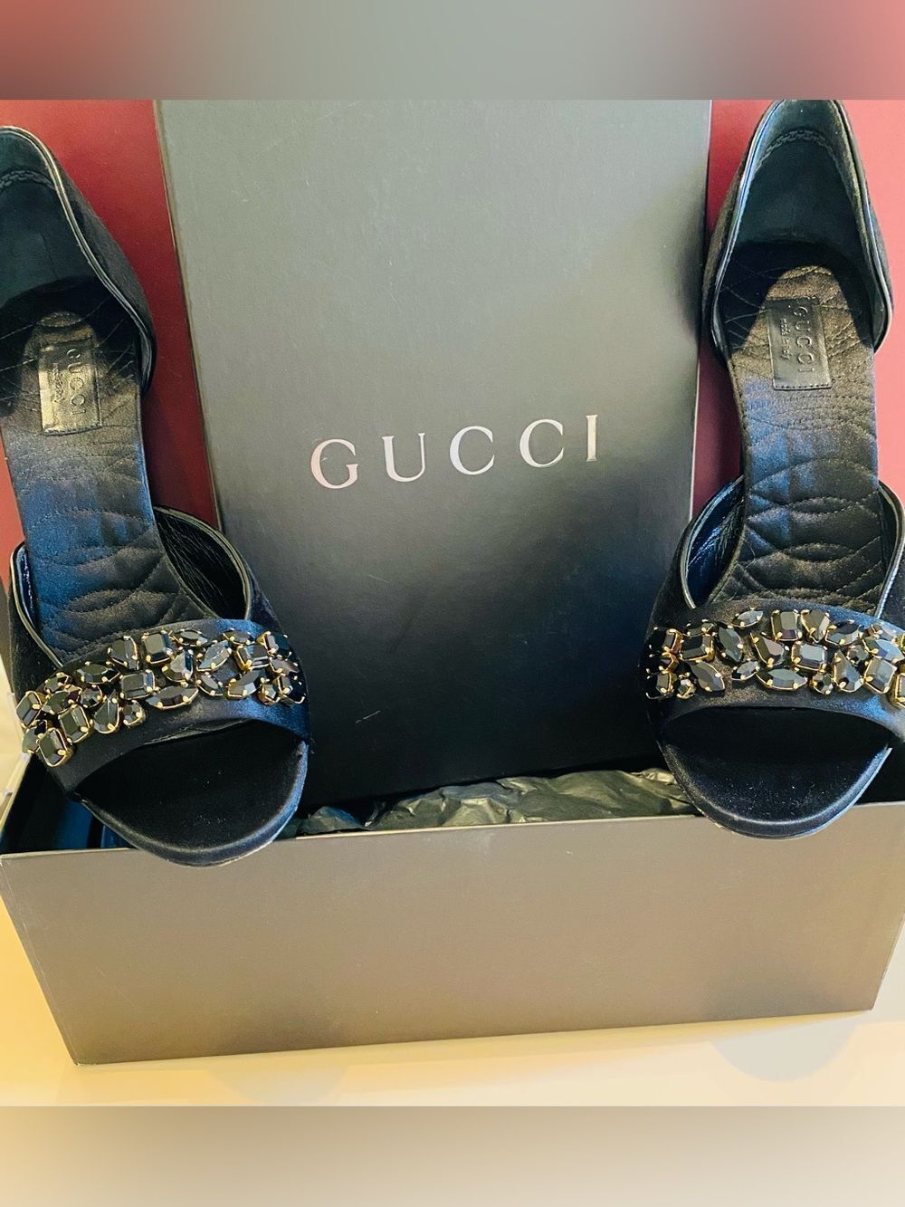 🛍️ Gucci Authentic Black Velvet Crystal Embellished D'Orsay Pumps W/Box
